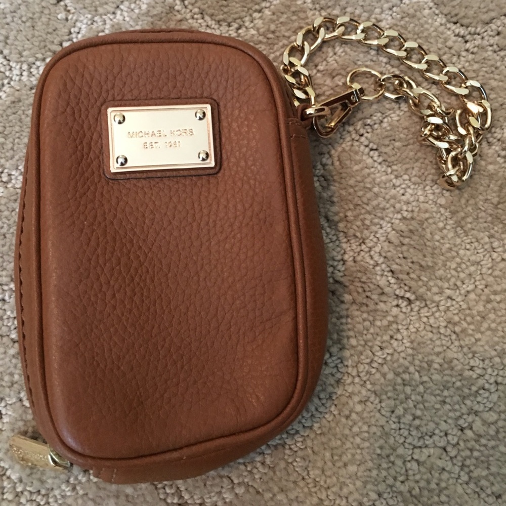 Michael Kors wristlet